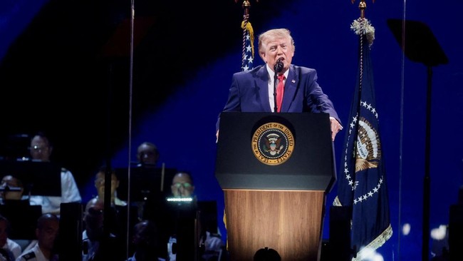 Trump Tiba-tiba Tuduh China Ikut Campur Bobol Data Pilpres AS 2020